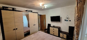 De vânzare apartament cu 3 camere și două balcoane de 60 mp utili + 5 mp cele 2 balcoane - imagine 5