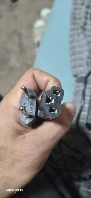 încărcător scuter electric  - imagine 2