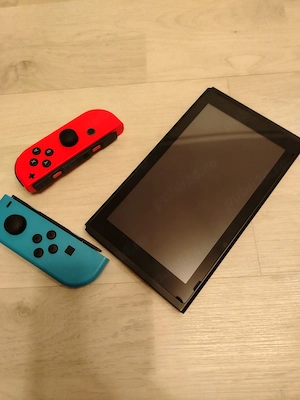 Vând Consola Nitendo Switch