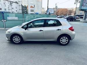 Toyota Auris  1.4Benzina  A C Geamuri+Oglinzi Electrice - imagine 3