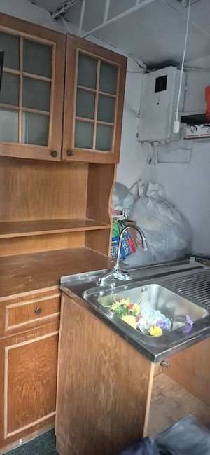 Mobila de bucătărie 300lei