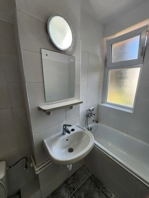 Apartament 2 camere Ultracentral parter (Tribunal)  - imagine 9