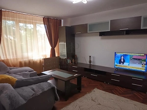 Apartament 4 camere | Ultracentral | Medicina – Punctele Cardinale | 100 mp | Renovat si Mobilat - imagine 3