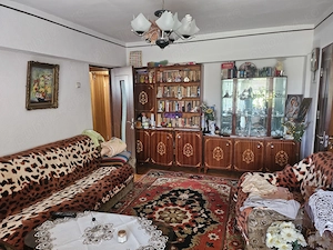 Vând apartament central 3 camere - imagine 10
