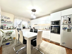 Apartament cu 3 camere decomandate la cheie in Marasti bloc izolat - imagine 3