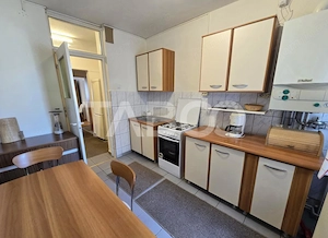 Apartament decomandat 74 utili 3 camere balcon lift Terezian Sibiu - imagine 5