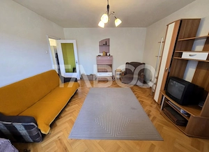 Apartament decomandat 74 utili 3 camere balcon lift Terezian Sibiu - imagine 2