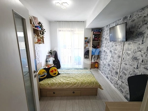 Apartament decomantat 3 camere 2 bai 70 mp utili cu parcare subterana - imagine 5