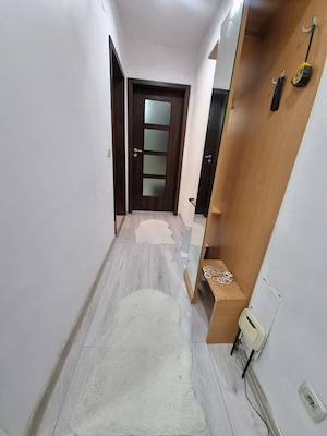 Apartament 2 camere, decomandat, etaj 1, mobilat și utilat, loc parcare, metrou D. Leonida