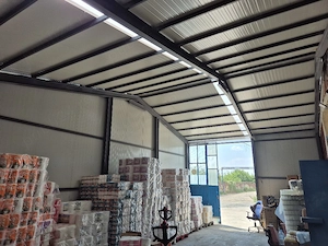 vand sau inchiriez hala 2000m2 plus anexe 380m2