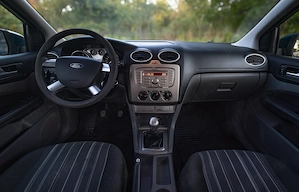 Ford Focus II Sedan 1.4 benzină, 2  km   unic proprietar, istoric verificabil - imagine 5