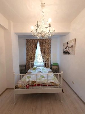 Apartament  in apropiere de Complexul Studentesc FEAA - imagine 5
