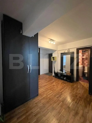 Apartament 3 camere, decomandat, 80 mp, balcon, Piata Cipariu - imagine 2