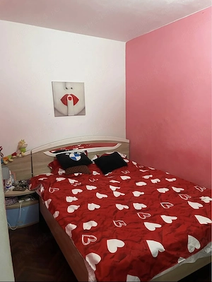 Vând apartament 3 camere zona 9 mai olari  - imagine 2