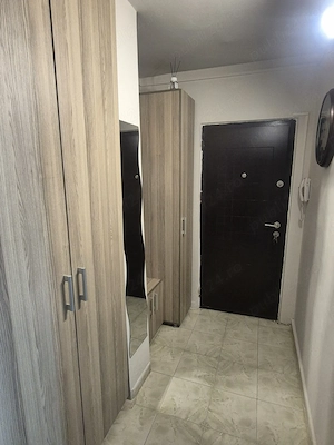 Vand apartament 1 camera et.1 - imagine 6