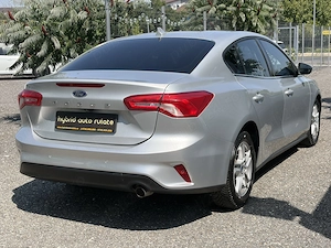 Ford Focus 1.0 Ecoboost 125 CP - imagine 4