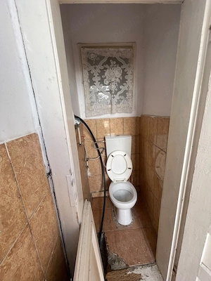 Vand casa caramida,str.Oituz,vis a vis de Salvare si Spital - imagine 5