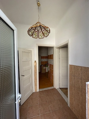 Vand casa caramida,str.Oituz,vis a vis de Salvare si Spital - imagine 2