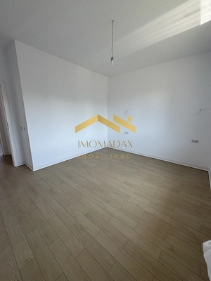 -Casa individuală -4 camere -2 băi - - imagine 9
