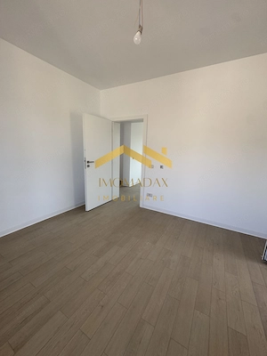 -Casa individuală -4 camere -2 băi - - imagine 13