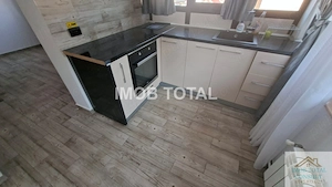 Spațiu Comercial de Închiriat   Zona Crinului, (295 mp) etaj 1 si 2 - imagine 5