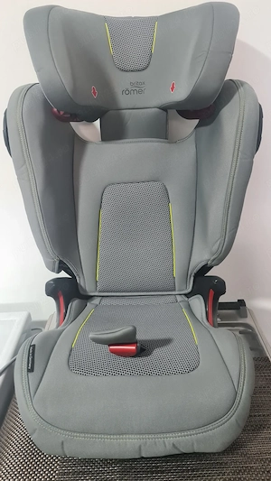 Scaun auto Britax Romer 15-36 kg+ cadou
