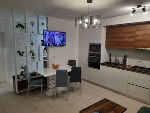 Apartament cu 3 camere foarte bine COMPARTIMENTAT  Giroc - imagine 2