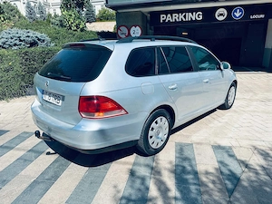 VW Golf 5   1.9TDI   Dublu Clima Geamuri+Oglinzi Electrice - imagine 2