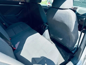 VW Golf 5   1.9TDI   Dublu Clima Geamuri+Oglinzi Electrice - imagine 7