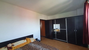 Închiriez apartament 2 camere Voluntari - imagine 9
