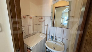 Apartament de inchiriat, cu trei camere, Calea Moldovei  - imagine 8