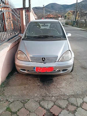 Vând Mercedes A class 