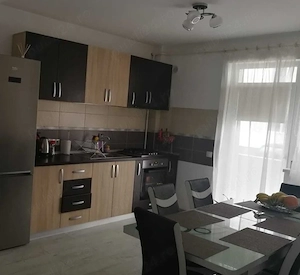 chirie Berceni apartament cu 2 camere vizavi de Oraselul Copiilor
