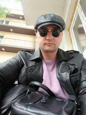 tanar plin de energie pe care vreau sa o simti si tu