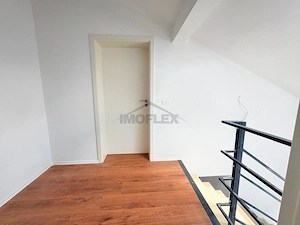 Apartament 3 camere In Giroc - imagine 2