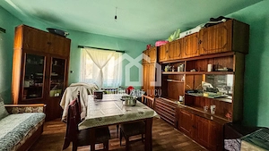 Casa individuala 2 camere,  60mp, 1280mp teren, zona linistita Visea - imagine 2
