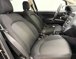 Fiat Punto 1.4 8V Dynamic - imagine 14