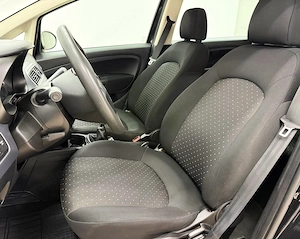 Fiat Punto 1.4 8V Dynamic - imagine 13