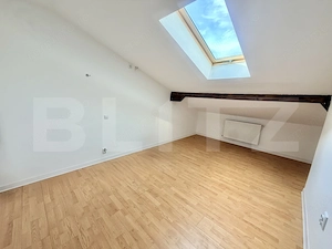 Apartament cu scara interioara 5 camere,4 bai,2 balcoane,zona Cetate - imagine 8