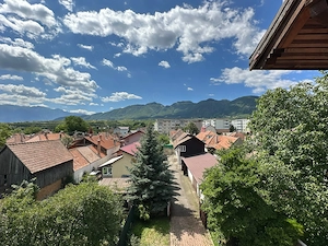De vanzare proprietate deosebita in Zarnesti, 600 mp utili zona centrala - imagine 16