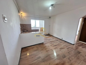 De vanzare apartament 2 camere decomandate Bacau - imagine 3