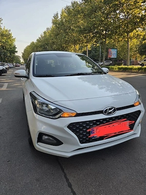 Hyundai i20, 1.2 Benzina, 59.500 Km, 2019 - imagine 5
