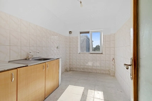 Apartament 3 camere în Mangalia , 600 m până la plajă - imagine 4