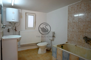 Casă din cărămidă de vanzare | 444 MP teren | Pleasa, PH | Comision 0% - imagine 9