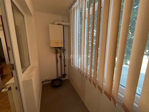 Caransebes, 3 Camere, Et.1, Renovat, Zona Nord - imagine 12