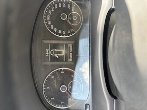 Vând VW Caddy 1.6 TDI   An 2012   Automată (Problemă Cutie   Pentru Reparație) - imagine 3