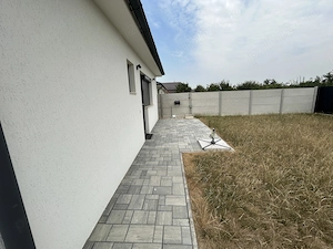 Vand imobil an 2024,situat Mandruloc intre case, st.470 mp.ultramodern  - imagine 2