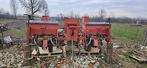 Tractor U 650 