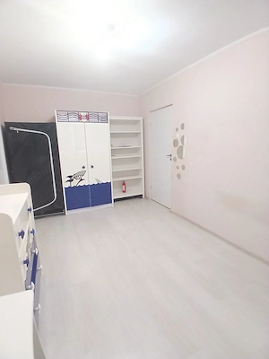 Apartament de 2 camere zona FLORILOR - imagine 2