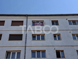 Strand Apartament decomandat de vanzare 2 camere balcon etaj 4 pivnita - imagine 12